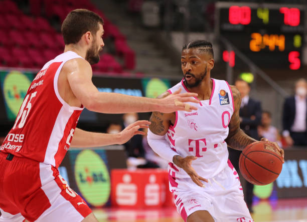 他针对韩国 他针对韩国